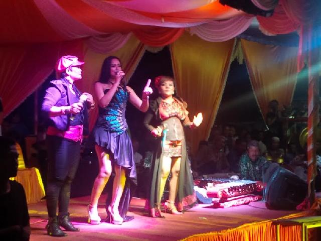 Artis Bintang Pantura Hibur Warga Rohil