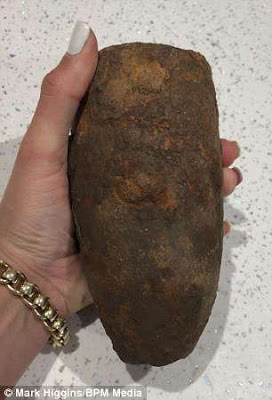 Dikira Kentang, Ternyata Granat dari Era Perang Dunia Kedua