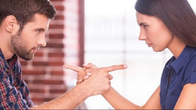 Tanda Anda Terlalu Egois Terhadap Pasangan