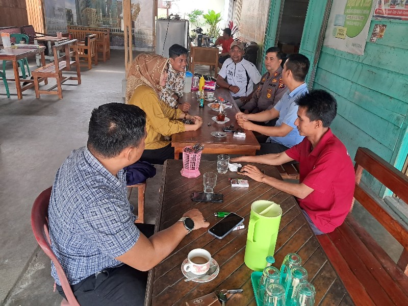 Polsek Pangean ikut Rapat Koordinasi Alternatif TPS Terdampak Banjir dan Pendistribusian Logistik Pemilu 2024