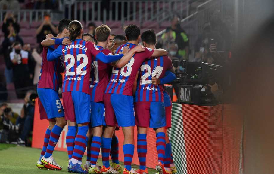 Bekuk Valencia, Barcelona Kembali ke Trek Kemenangan