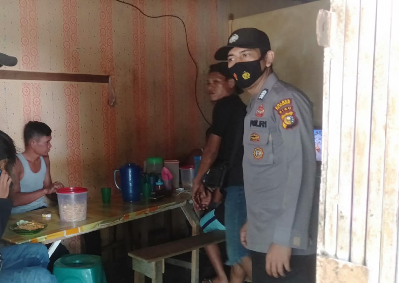 Tak Ingin Warganya Terpapar Covid-19, Polsubsektor Pelalawan Lakukan Operasi Yustisi