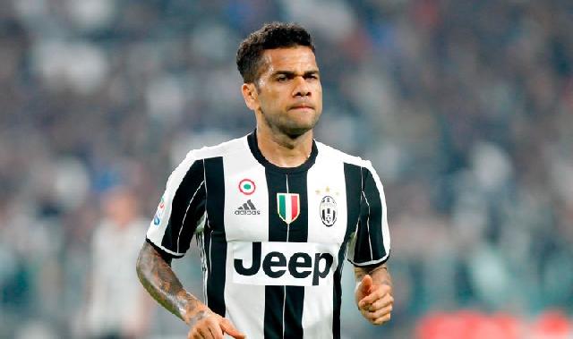 Jelang Juventus vs FC Porto, Dani Alves: Kami Siap untuk Tampil Maksimal