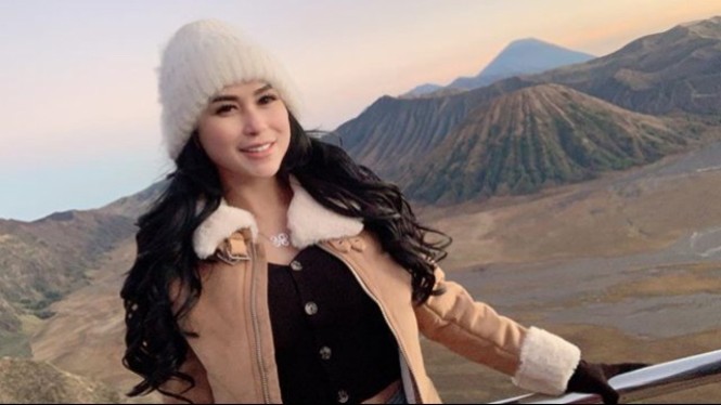 Bebizie Pajang 9 Foto 'Hot'nya, Nomor 1 Bikin Greget