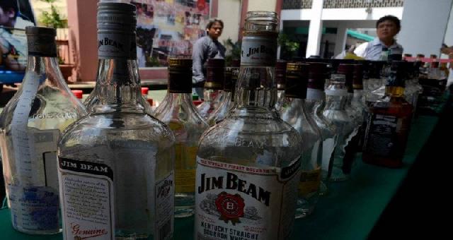 Polres Kuansing Sita Puluhan Rokok & Miras Ilegal