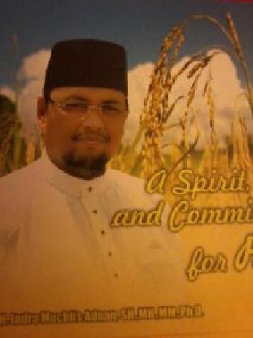 Indra Muchlis Pede ke Riau Satu pakai Perahu Jongkrong