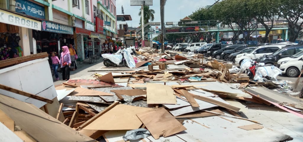 TPS Dibongkar, Pengelola STC Targetkan Pekan Depan Lahan Parkir Sudah Berfungsi Normal