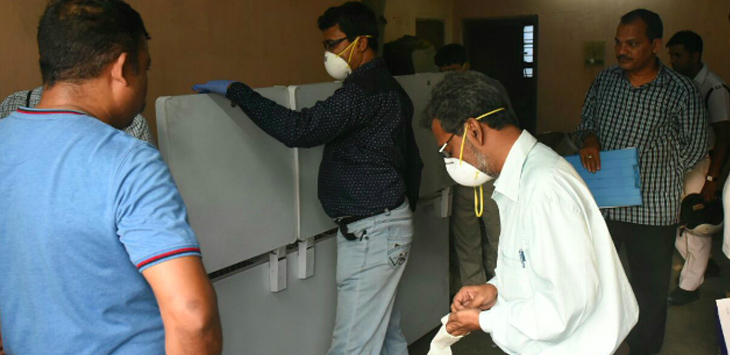 Anak Simpan Mayat Ibu di Freezer, Yakin Hidup Lagi Tahun 2040