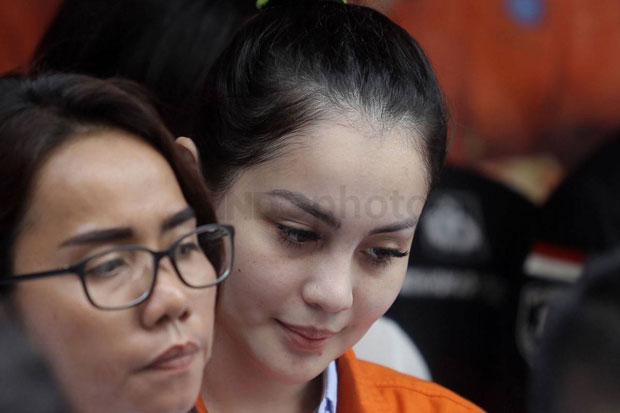 Polisi Buru Bandar Narkoba dan Artis Lain di Kasus Jennifer Dunn