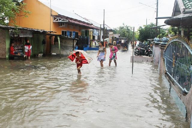 DPRD Minta Pihak Terkait Beri Perhatian Khusus Terhadap Drainase