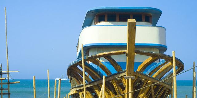 Kapal asing diduga cari harta karun di lokasi Van Der Wijk tenggelam