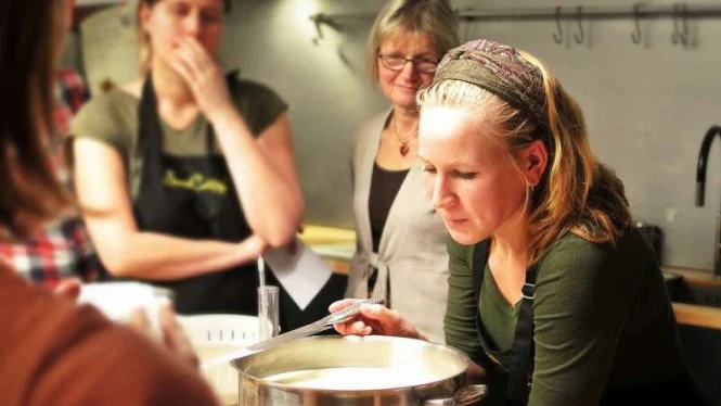 5 Bisnis yang Cocok untuk Ibu Rumah Tangga