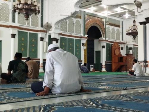 Iktikaf, Menyongsong Datangnya Lailatul qadar