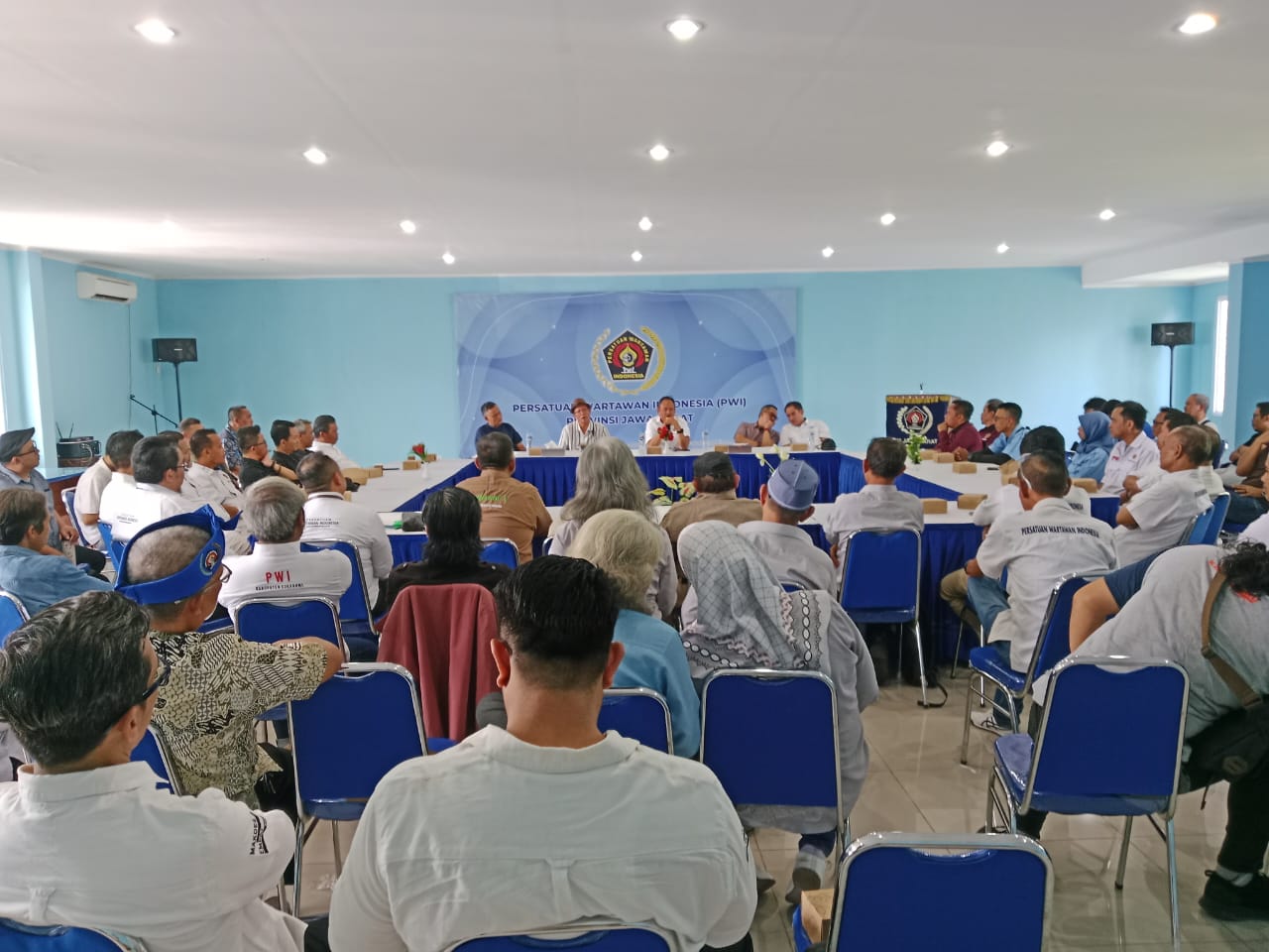 Rapat Pleno PWI Jawa Barat Tegaskan Dukungan terhadap Kepemimpinan Zulmansyah Sekedang