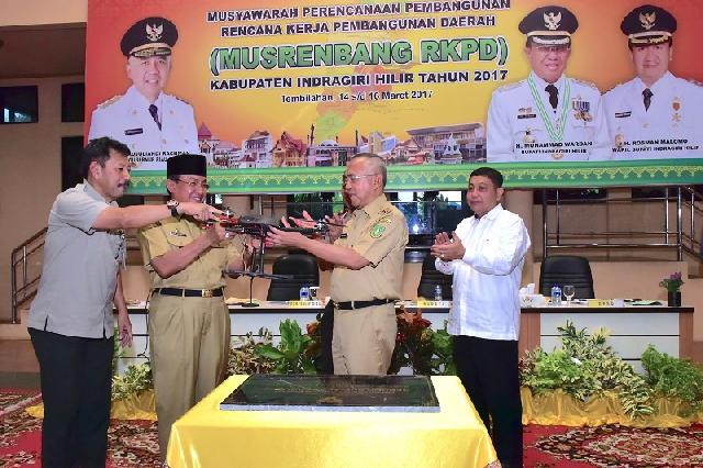 Umar: Bantuan dari Dinas Sosial Riau Sudah Disalurkan