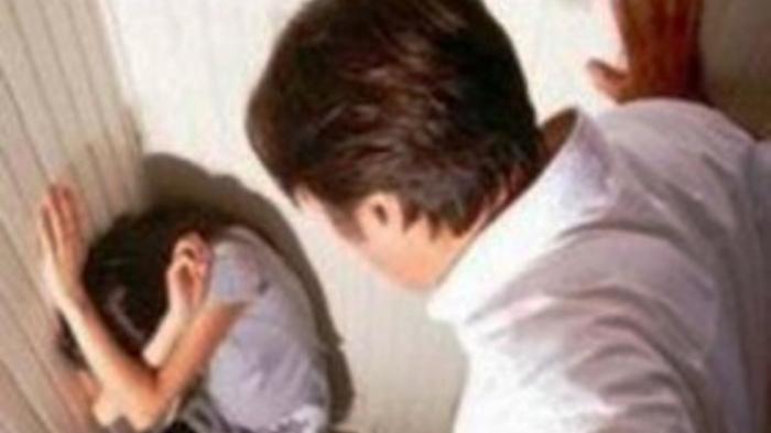 Kejam.. Menolak diminta menginap usai antar anak, SH ditusuk mantan suami