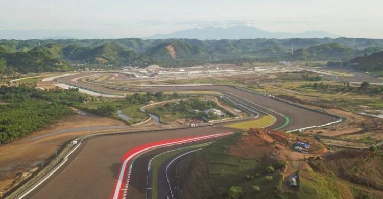 Aspal Banyak Terkelupas, Perbaikan Sirkuit Mandalika Dikebut