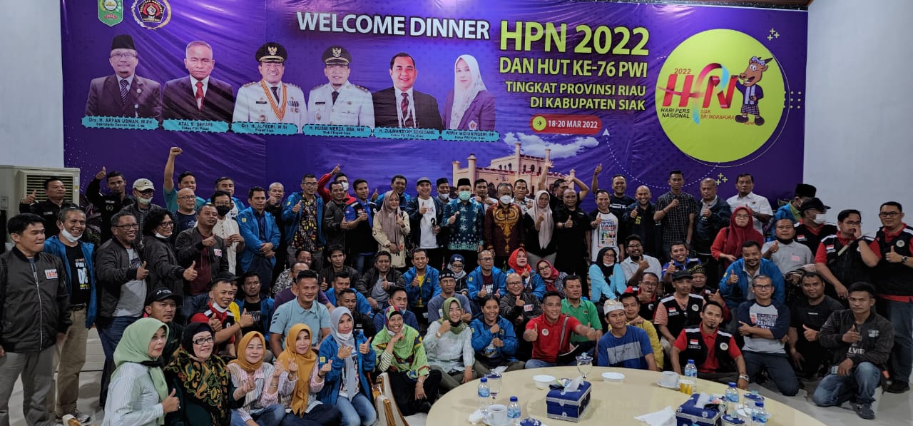 Ketua PWI Pusat Terkesima Dengan Program Bujang Kampung Bupati Siak