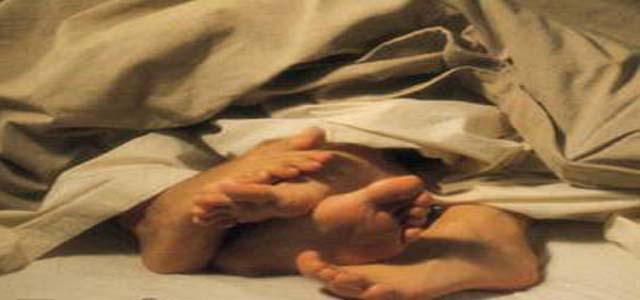 Suami tangkap Basah Istri Tengah Selingkuh 