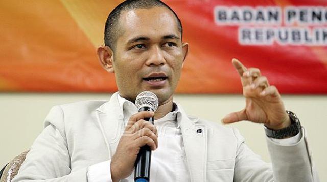 Hina anak autis dan kemenangan Anies, Boni Hargens didesak mundur dari komisaris Antara