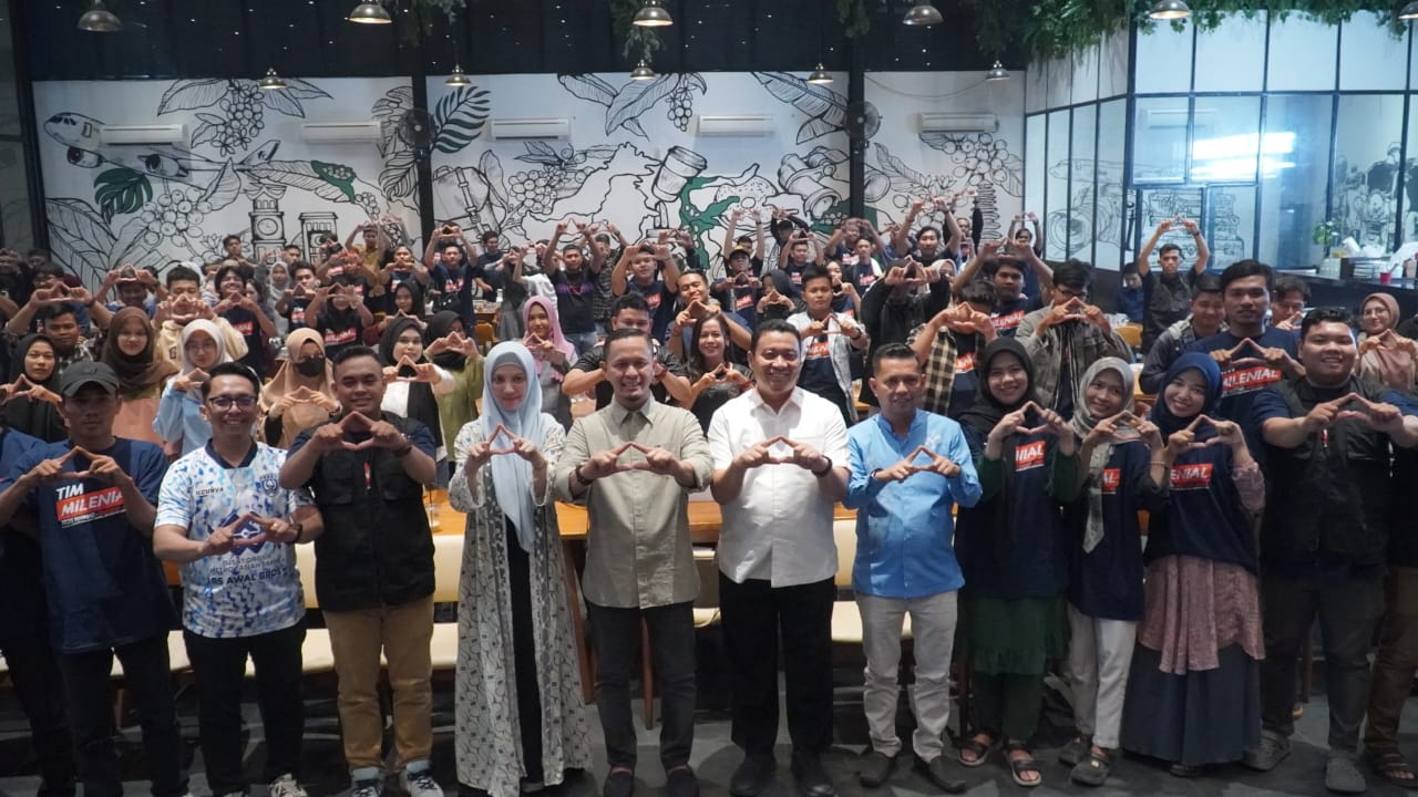 Ratusan Anak Muda Pekanbaru Deklarasi Dukung Agung Nugroho-Markarius Anwar di Pilwako 2024