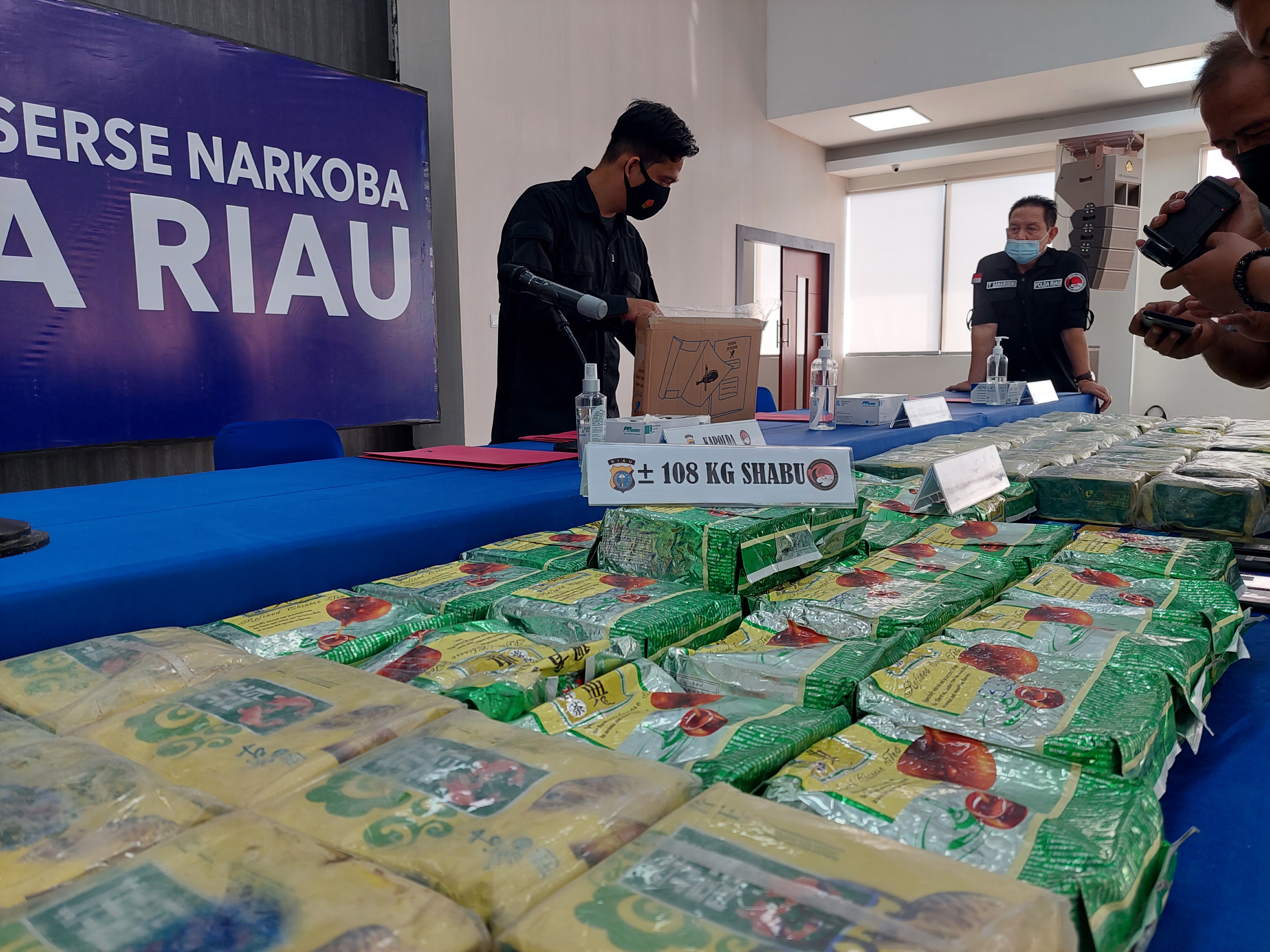 Polda Riau Sita 108 Kg Sabu, Rencananya Akan Diedarkan di Pekanbaru