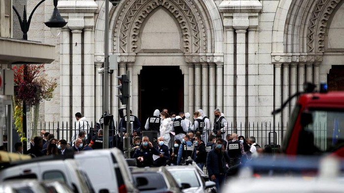 Ngeri, Serangan di Prancis, Penjaga Gereja Digorok Saat Persiapkan Misa