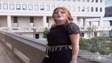 Lagi Hits, Artis-artis Amerika Nyanyi Dangdut