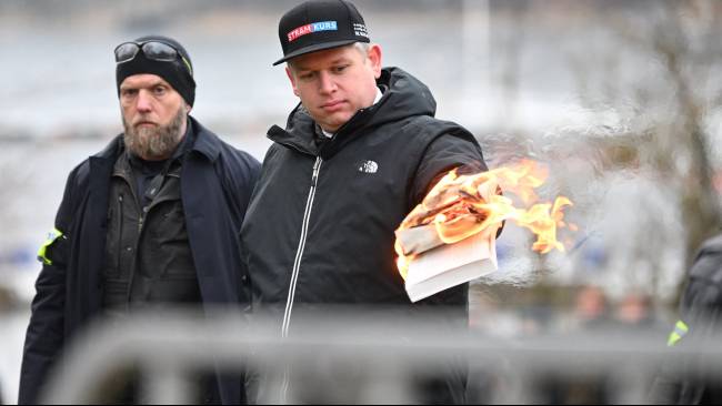 Kemlu RI dan Pimpinan DPR Kecam Pembakaran Al Quran di Swedia