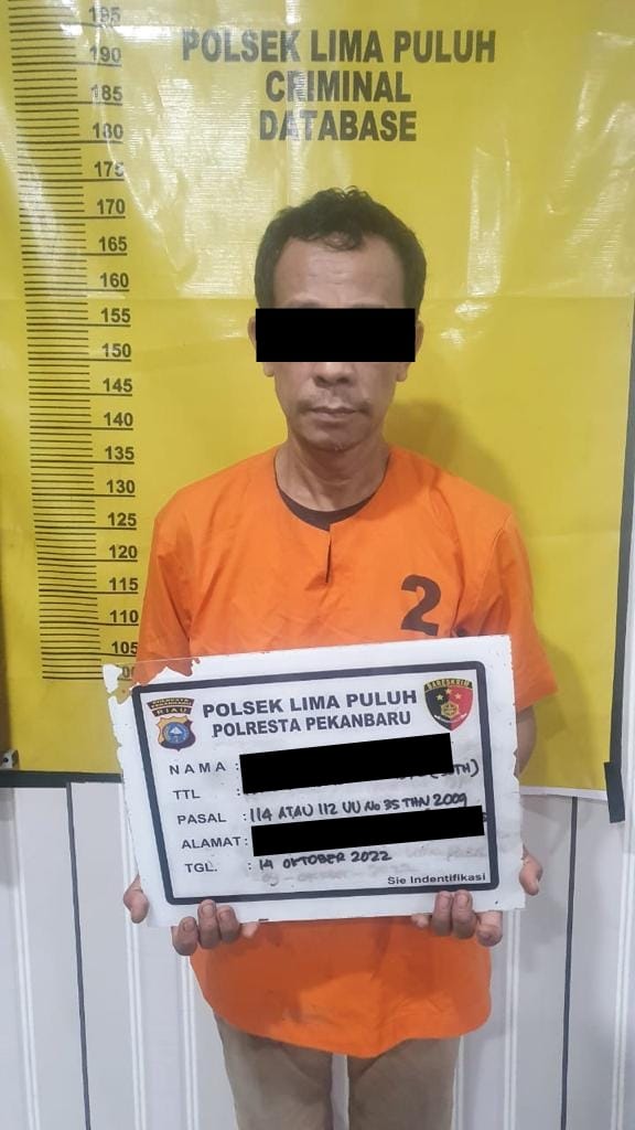 Pengedar di Pekanbaru ini Coba Kelabui Petugas Saat Diamankan