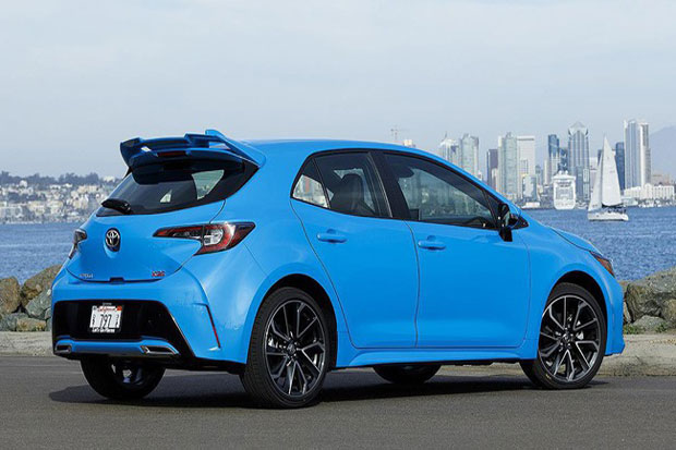 Toyota Corolla Facelif Mulai Pamer Bokong, Lekuk Bodi Lebih Seksi