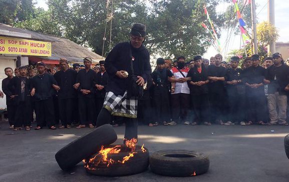 Eksekusi Tanah Milik Warga Sunda Wiwitan Ricuh