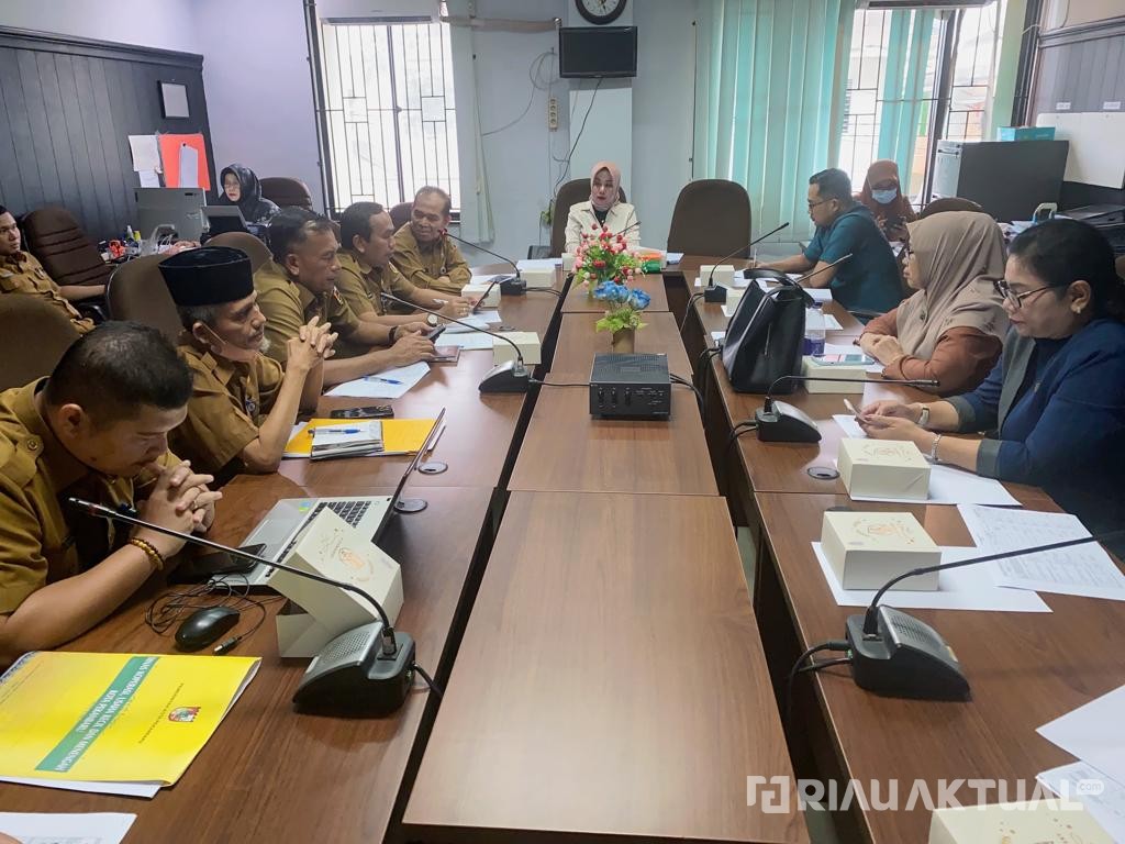 Ajukan Anggaran Rp 13 Miliar di R-APBD 2023, Diskop UKM Pekanbaru Paparkan Program ke Komisi II