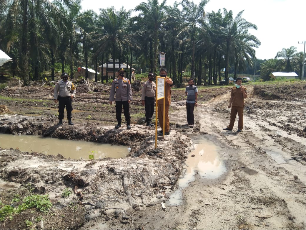 Polsek Ukui Tinjau Tiga Lokasi Lahan Kampung Tangguh Nusantara