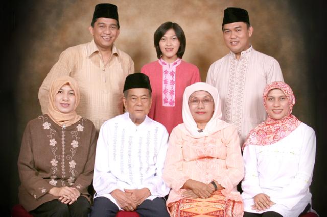 Mengenal Prof DR. Hj. Irda Fidrianny Apt, Guru Besar ITB Asal Riau