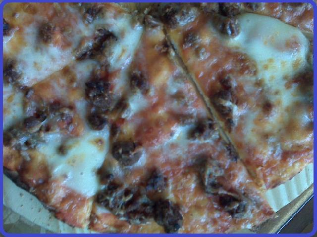 Pizza Rendang Sajian Baru Vanhollano