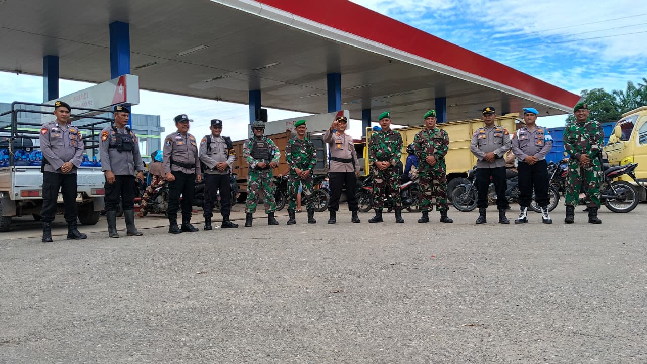 Patroli Gabungan TNI-Polri Jaga Kondusivitas di Bangko Pusako