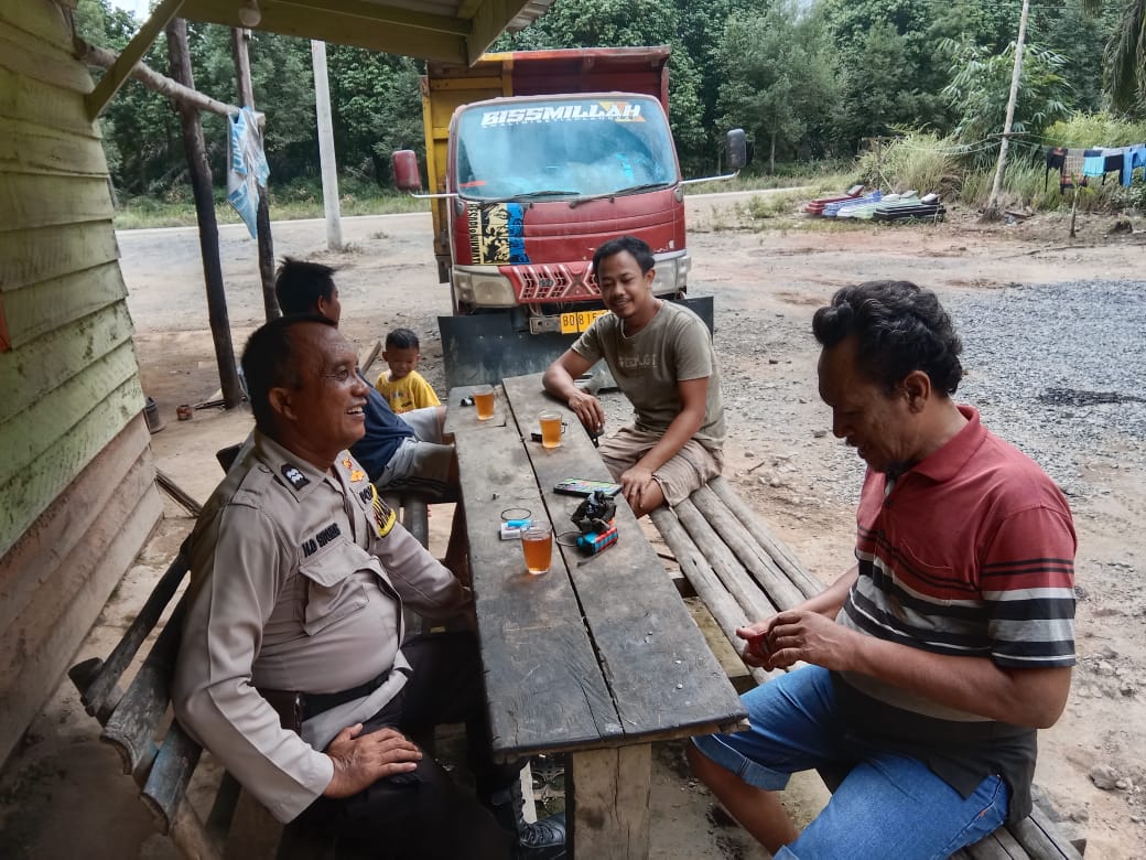 Babinkamtibmas Polsek Kemuning Ujung Tombak Pemilu Damai 2024