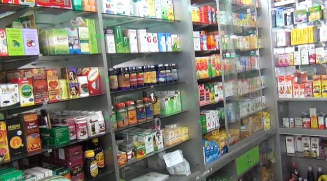 Masyarakat Harus Beli Serum di Apotik Resmi