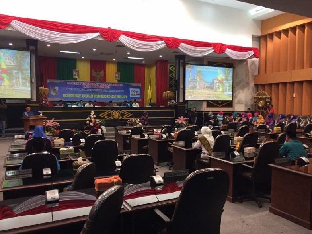 HUT Pekanbaru Sepi Dewan, Ketua DPRD : Selain Sakit dan Mati tak ada Alasan tak Datang Paripurna