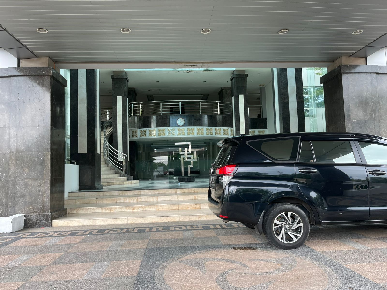 KPK Geledah Kantor Dinas PUPR Riau, Ini Kata Jubir KPK