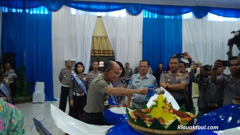 HUT ke-62 Lantas, Polda Riau, Gubri dan Jasa Raharja Jalin MoU