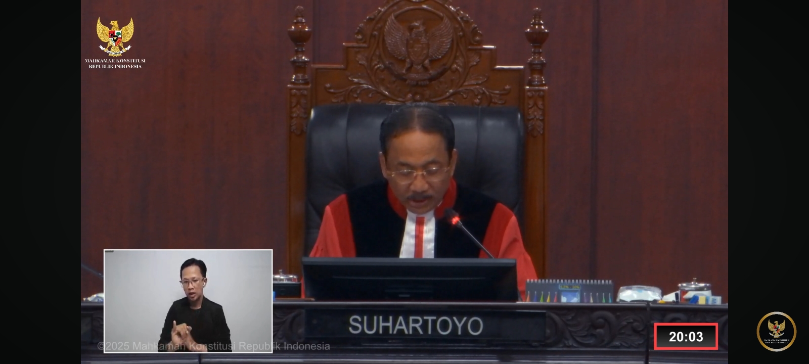 MK Tolak Gugatan Yuyun-Edwin, Yuzar-Misharti Dipastikan Pimpin Kampar