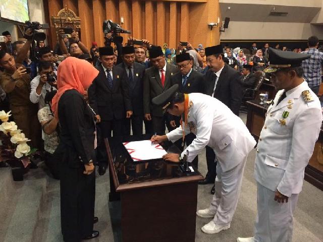 DPRD Gelar Paripurna Sertijab PJ Walikota Pekanbaru