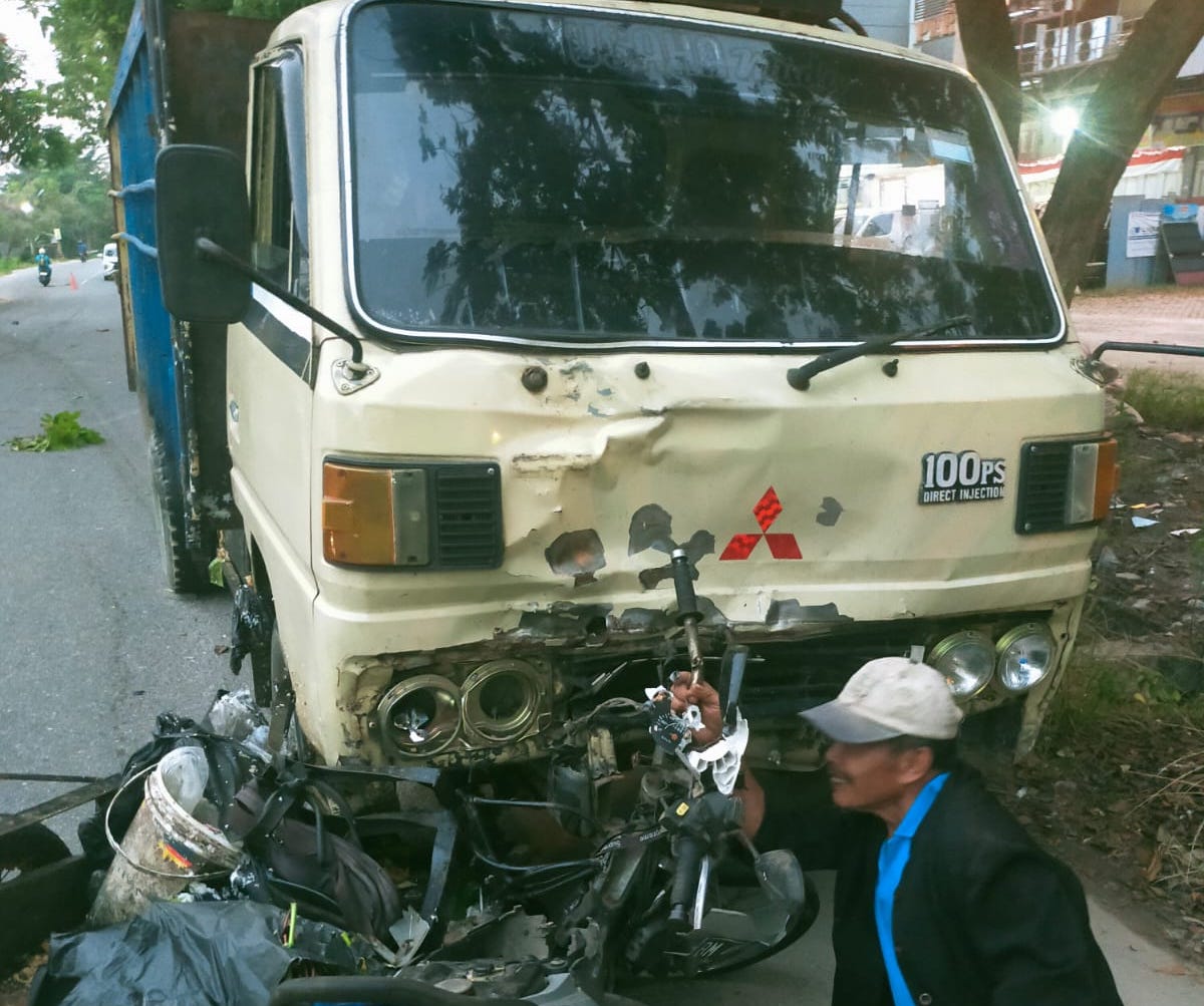 Pengendara Becak Tewas Usai Laga Truk di Jalan H. Imam Munandar Pekanbaru