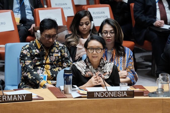 Galak ke China, Ibu Retno Ngalahin Jenderal Kopassus