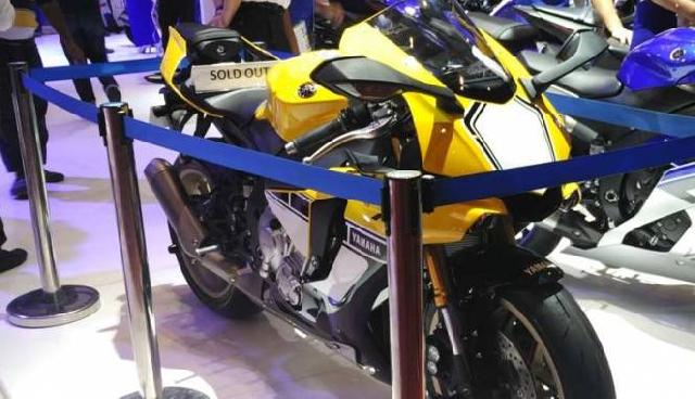Motor-motor Bertanda Tangan Rossi Ludes Terjual di IIMS