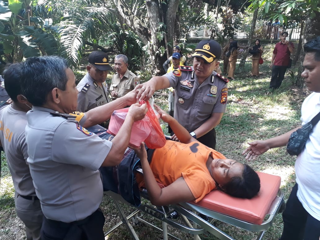 Tanpa Medis, Anak Yang Dilahirkan Dari Keluarga Kurang Mampu di Pekanbaru ini Meninggal Dunia