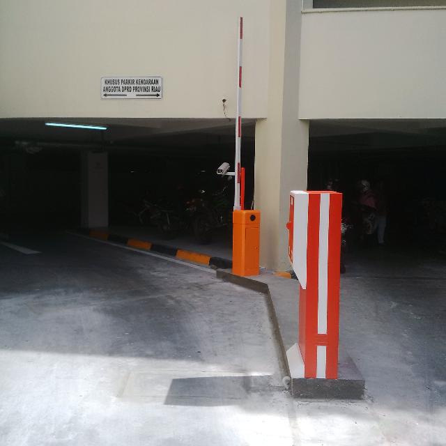 Antisipasi Bahaya Narkoba, Gedung DPRD Riau Perketat Keamanan