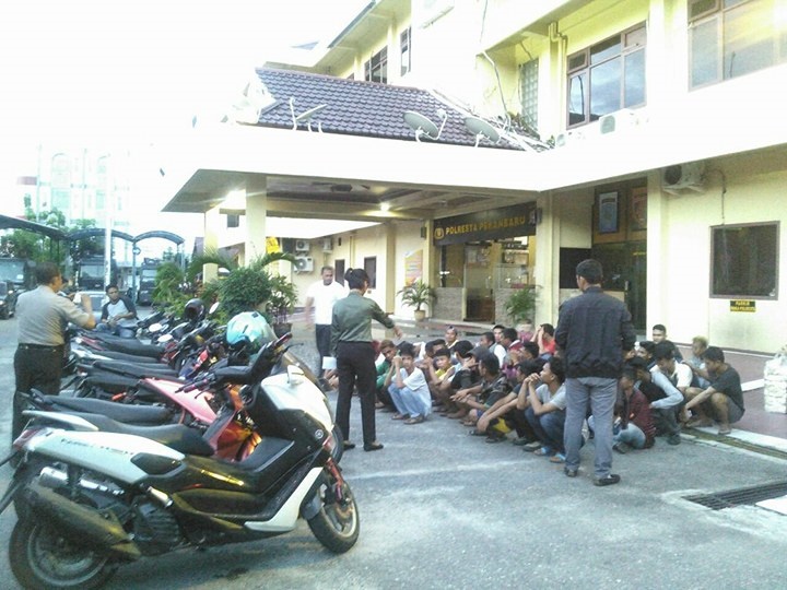 Tim Opsnal 807 Satreskrim Pekanbaru Tangkap 40 Pembalap Liar Sore Tadi